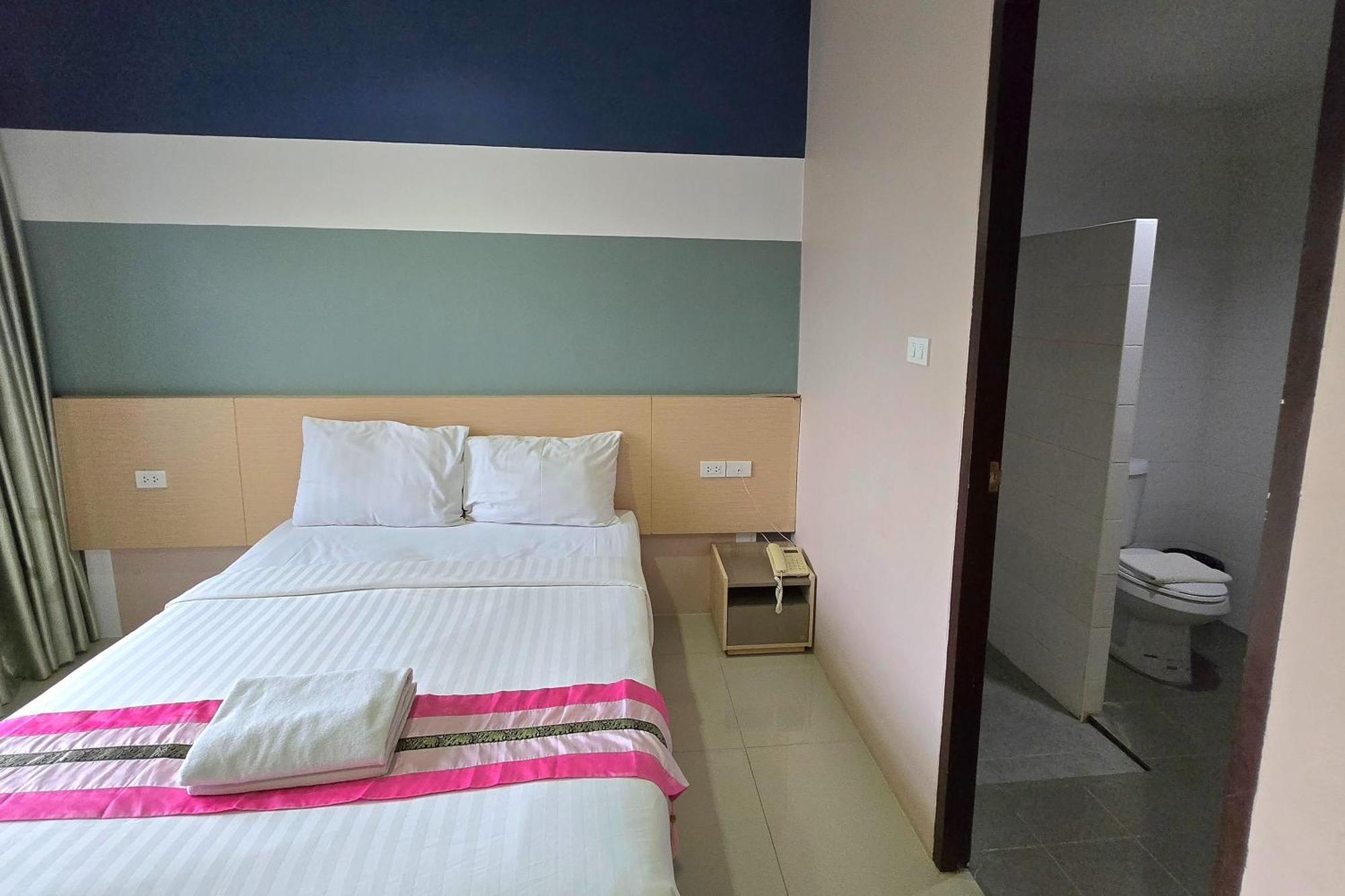 Jj Residence Phuket Town Luaran gambar