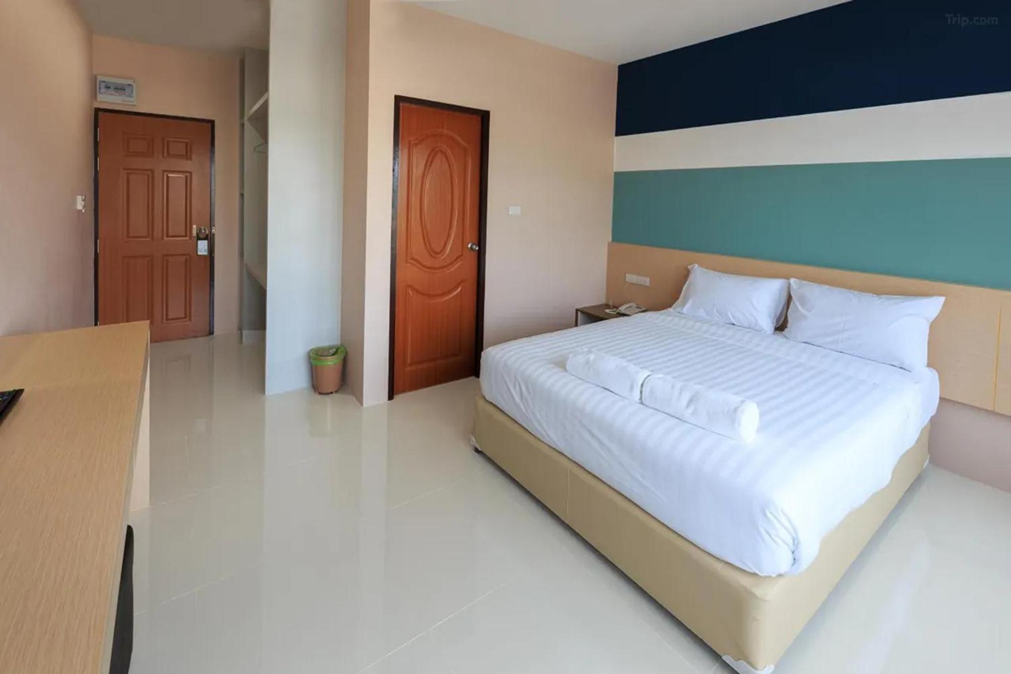 Jj Residence Phuket Town Luaran gambar